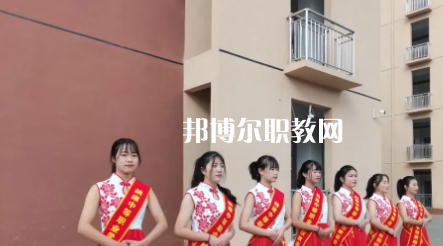 納雍中等職業(yè)學(xué)校2022年報名條件、招生要求、招生對象