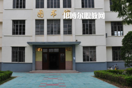 淮安生物工程高等職業(yè)學(xué)校2022年報(bào)名條件、招生要求、招生對象
