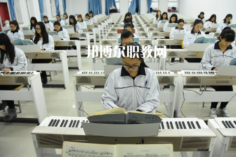 保定幼兒師范高等專科學(xué)校2022年報(bào)名條件、招生要求、招生對(duì)象