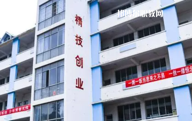 貴州龍里中等職業(yè)學(xué)校2022年報(bào)名條件、招生要求、招生對(duì)象