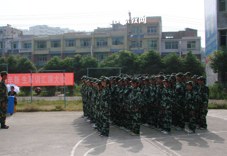 麻江縣中等職業(yè)學(xué)校2022年報(bào)名條件、招生要求、招生對(duì)象
