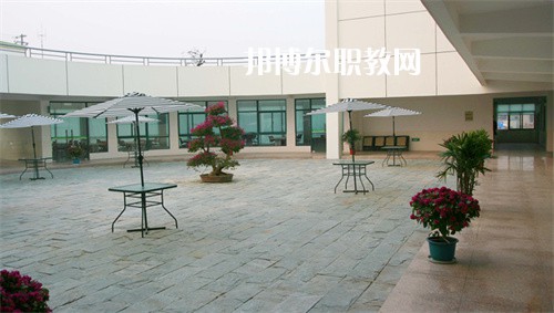 鎮(zhèn)江高等職業(yè)技術學校2022年報名條件、招生要求、招生對象