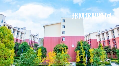 黔東南中等職業(yè)技術(shù)學校2022年學費、收費多少