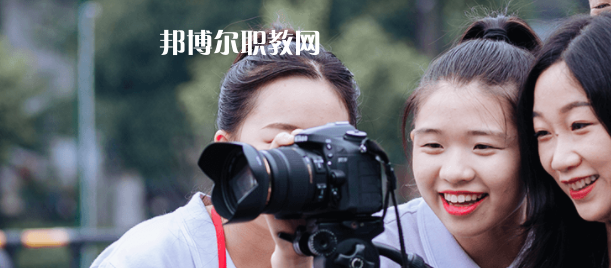 成都現(xiàn)代職業(yè)技術學校2022年報名條件、招生要求、招生對象
