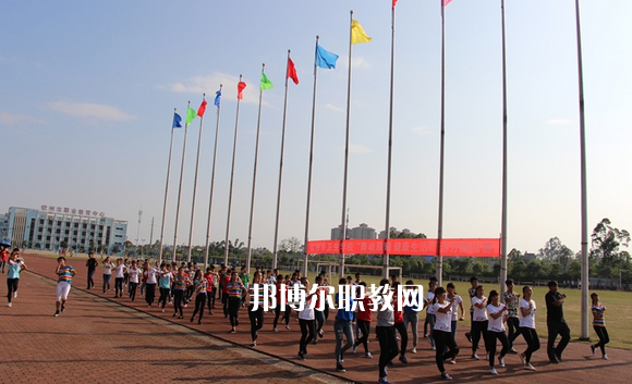 生學(xué)校2022年報名條件、招生要求、招生對象