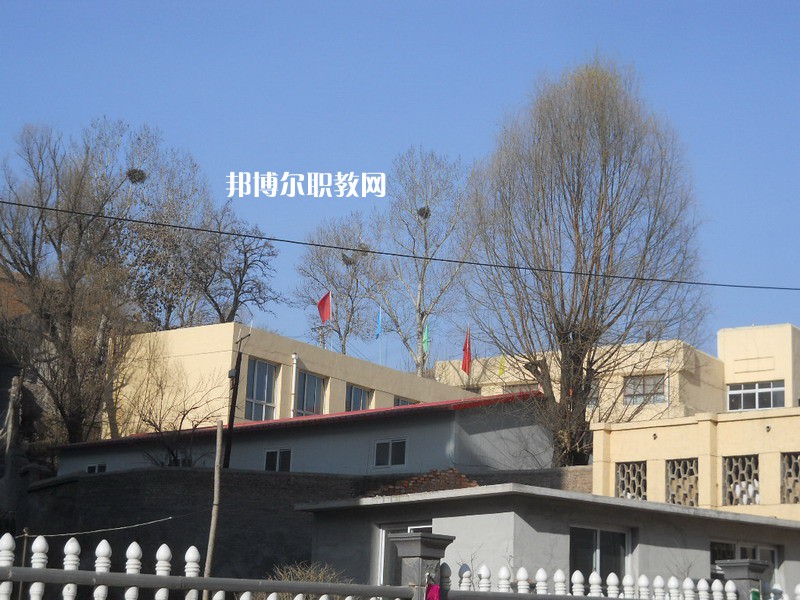 承德通達(dá)中等專業(yè)學(xué)校2022年報(bào)名條件、招生要求、招生對(duì)象