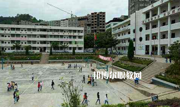 平昌縣職業(yè)中學(xué)2022年招生辦聯(lián)系電話(huà)