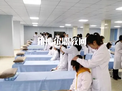 貴州中醫(yī)藥職業(yè)學(xué)校2022年報(bào)名條件、招生要求、招生對(duì)象