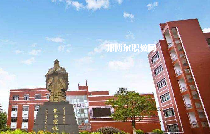 貴州輕工職業(yè)技術(shù)學(xué)院中專部2022年報(bào)名條件、招生要求、招生對(duì)象