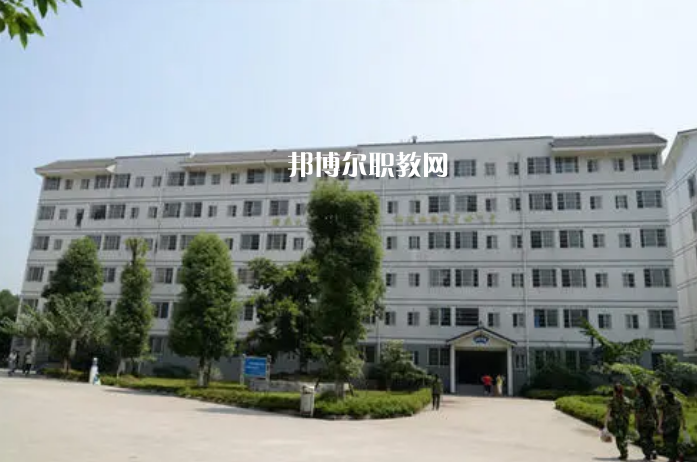 樂山旅游學校2022年報名條件、招生要求、招生對象