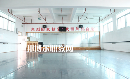 廣西藝術(shù)學(xué)校2022年報(bào)名條件、招生要求、招生對(duì)象