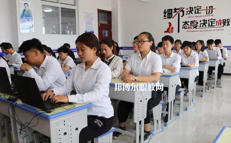吳橋縣職業(yè)技術(shù)教育中心2022年報名條件、招生要求、招生對象