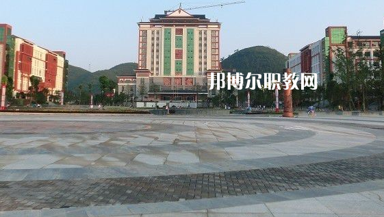 黔東南民族職業(yè)技術(shù)學(xué)院(中職部)2022年報名條件、招生要求、招生對象