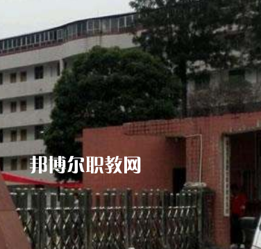 雅安職業(yè)高級中學2022年報名條件、招生要求、招生對象
