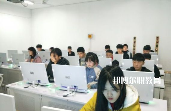 石家莊工業(yè)中等專業(yè)學(xué)校2022年報(bào)名條件、招生要求、招生對(duì)象