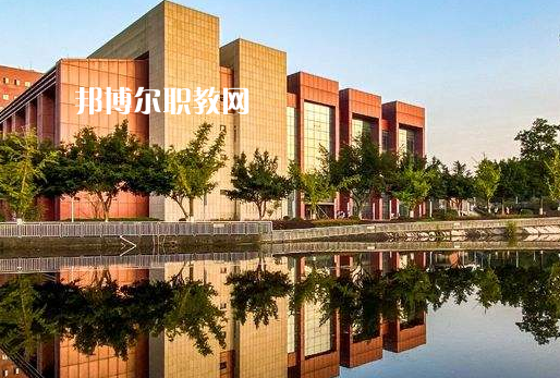 重慶醫(yī)科學(xué)校2022年招生錄取分數(shù)線
