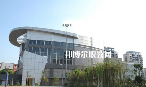 大竹縣職業(yè)中學(xué)2022年學(xué)費(fèi)、收費(fèi)多少