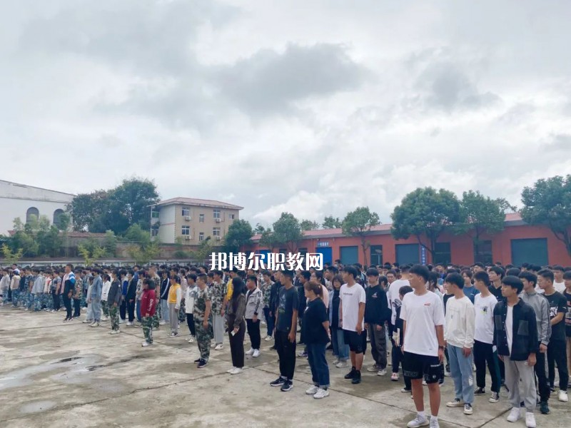 銅陵智通職業(yè)技術(shù)學(xué)校2022年報(bào)名條件、招生要求、招生對(duì)象