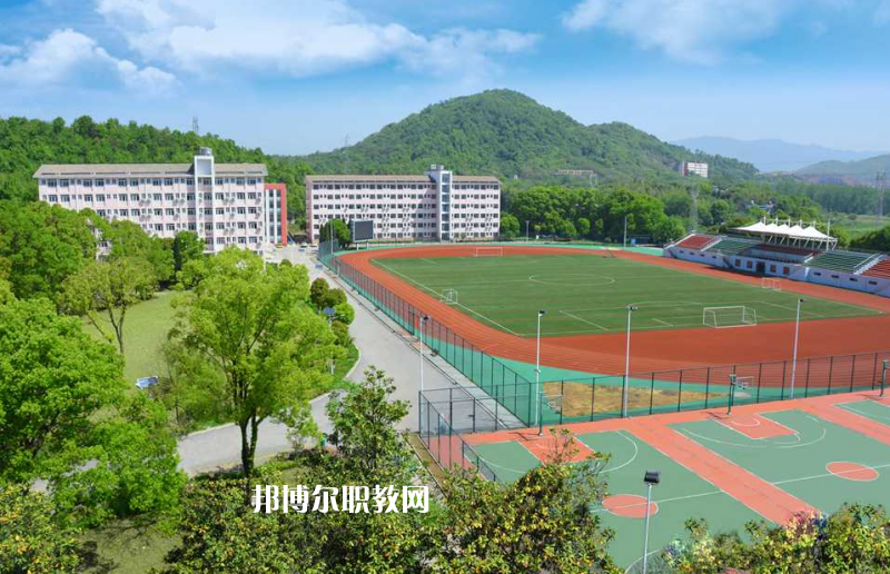 保山中醫(yī)藥高等?？茖W(xué)校2022年招生簡(jiǎn)章