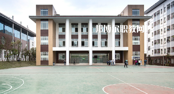 四川屏山職業(yè)技術(shù)學(xué)校2022年報名條件、招生要求、招生對象