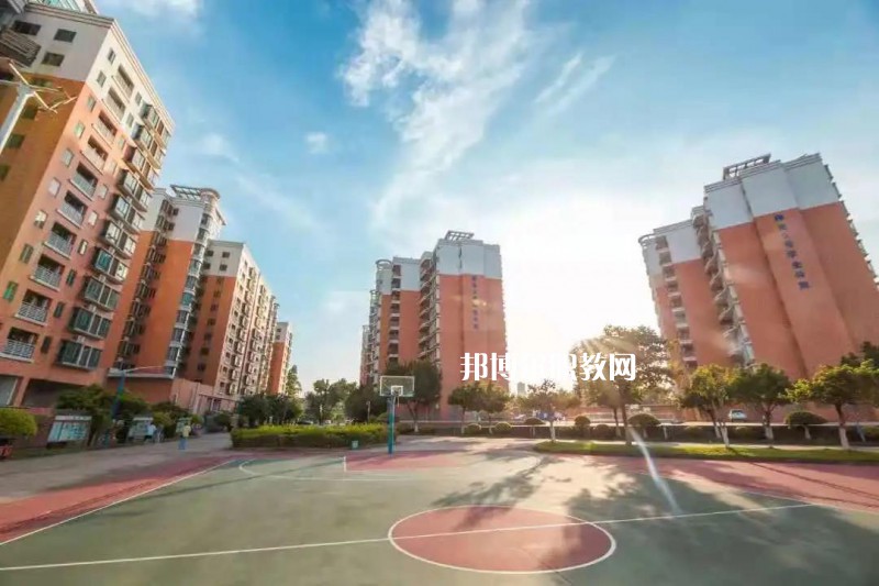東莞南博職業(yè)技術(shù)學(xué)校2022年學(xué)費(fèi)、收費(fèi)多少