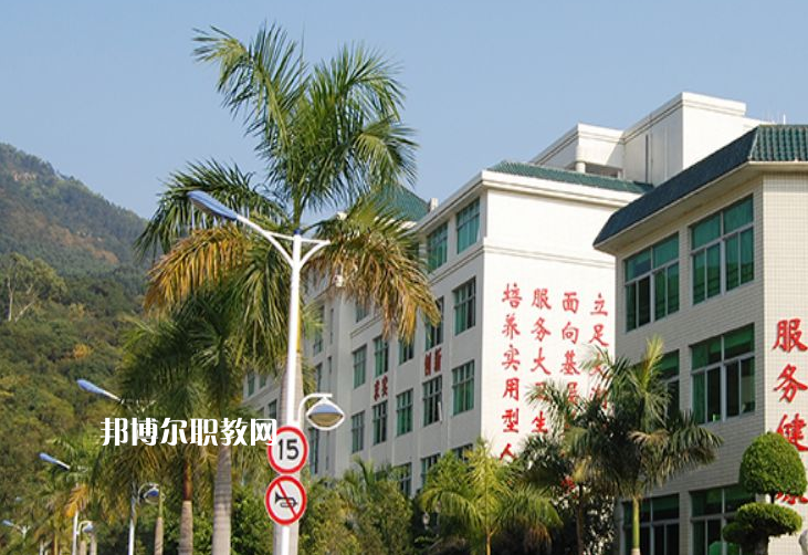 廣東潮州衛(wèi)生學校怎么樣、好不好