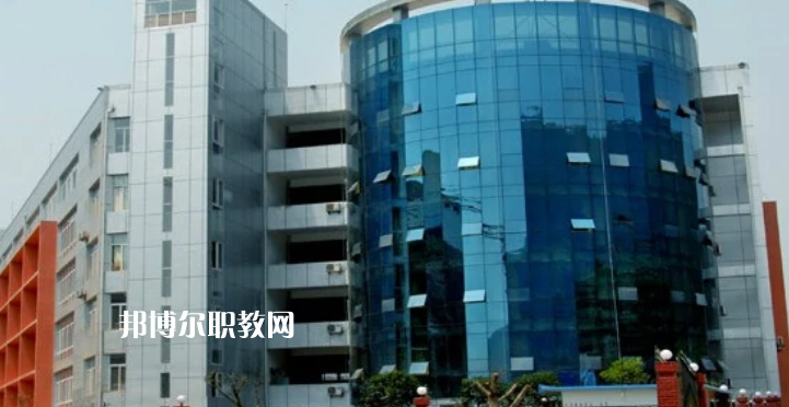 四川省古藺縣職業(yè)高級(jí)中學(xué)校怎么樣、好不好