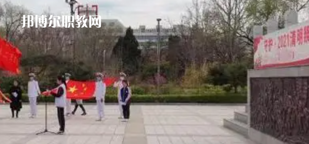 青島第二衛(wèi)生學(xué)校2022年招生條件、招生要求、招生對(duì)象