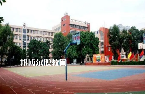 漢中科技職業(yè)中等專(zhuān)業(yè)學(xué)校學(xué)費(fèi)