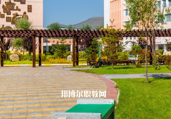 湟中職業(yè)教育中心2022年學(xué)費(fèi)、收費(fèi)多少