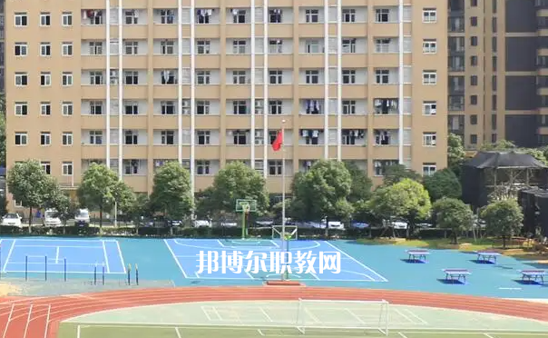 武漢助產(chǎn)學(xué)校2022年報名條件、招生要求、招生對象