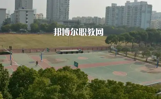 武漢財(cái)貿(mào)學(xué)校2022年學(xué)費(fèi)、收費(fèi)標(biāo)準(zhǔn)