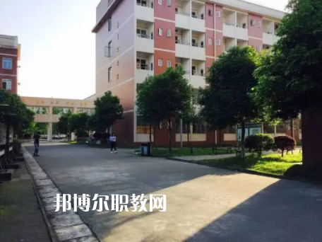 都江堰技工學校2022年網(wǎng)站網(wǎng)址