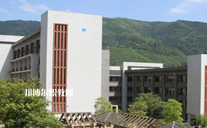 南江縣小河職業(yè)中學2022年網站網址