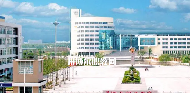 煙臺(tái)高職?？圃盒Ｅ琶?強(qiáng)