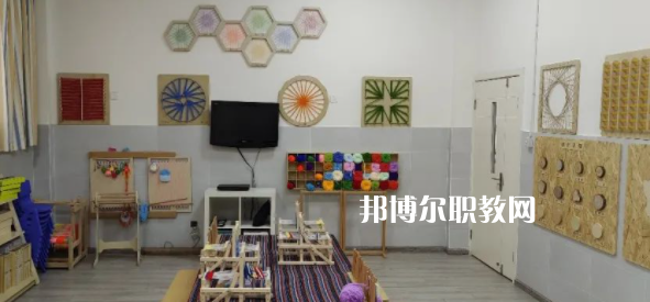 成都市錦江區(qū)特殊教育學校2023年學費、收費多少