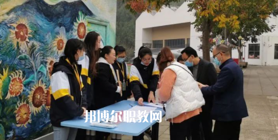 德陽(yáng)市特殊教育學(xué)校2023年報(bào)名條件、招生要求、招生對(duì)象