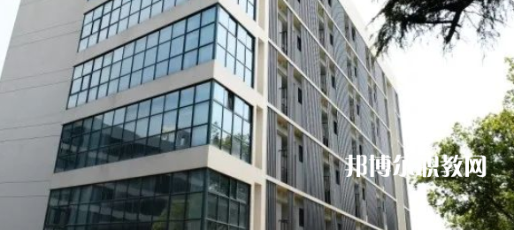 2023浙江商貿(mào)學(xué)校招生計(jì)劃 招生人數(shù)是多少(附要求、條件、對(duì)象)