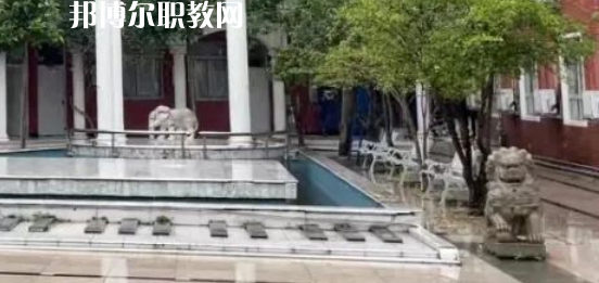 臺州市雙語實驗學(xué)校地址在哪里，哪個地區(qū)，哪個城市?