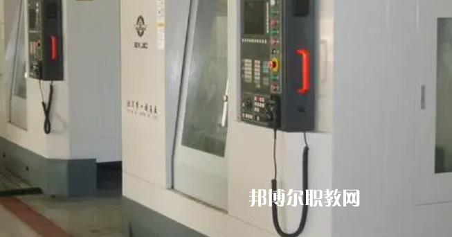 陜西秦嶺航空電氣有限責(zé)任公司技工學(xué)校地址，乘車路線