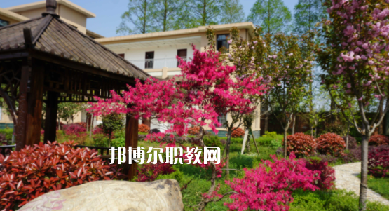 2023陜西省機(jī)械高級(jí)技工學(xué)校招生計(jì)劃 招生人數(shù)是多少(附要求、條件、對(duì)象)