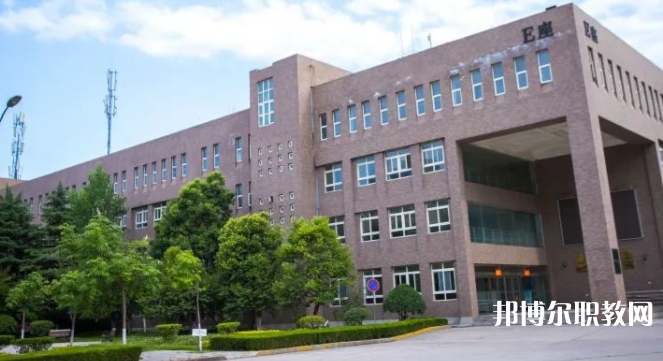 西安技師學院地址，乘車路線
