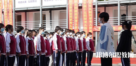 石家莊市張麗美術中等專業(yè)學校怎么樣、好不好