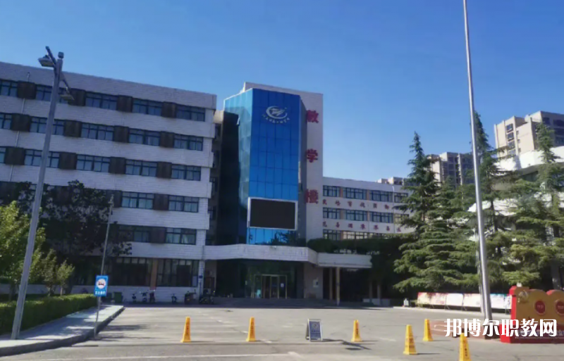 2023河南省信息工程學(xué)校多少錢 河南省信息工程學(xué)校各專業(yè)學(xué)費收費標準