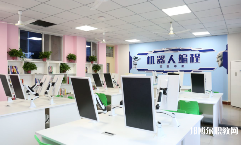 2023鄭州新華中等專業(yè)學校招生計劃 招生人數(shù)是多少(附要求、條件、對象)