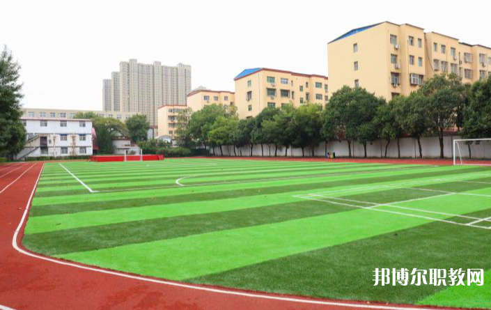 鄭州新華中等專業(yè)學(xué)校怎么樣、好不好