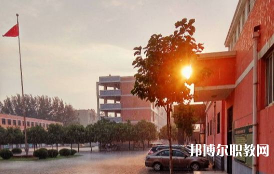 2023濮陽(yáng)油田職業(yè)中等專業(yè)學(xué)校招生計(jì)劃 招生人數(shù)是多少(附要求、條件、對(duì)象)