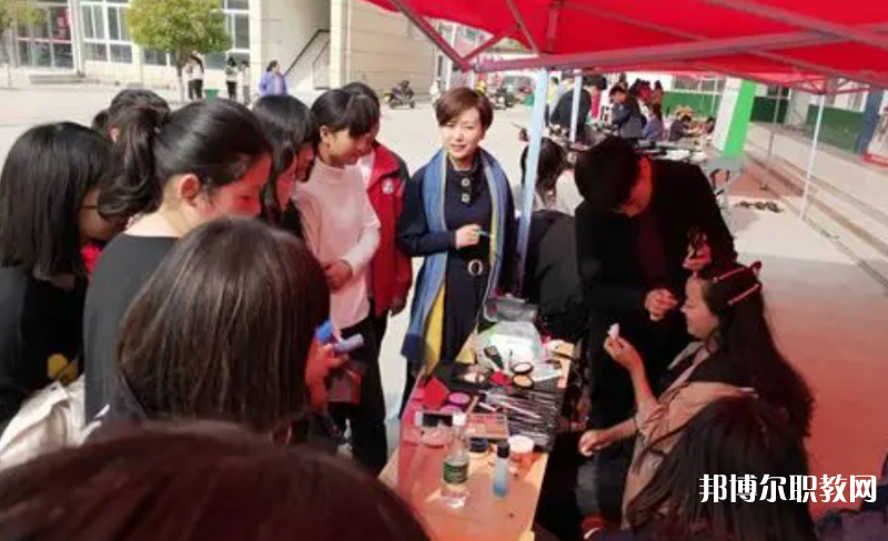 2023寧陵縣職業(yè)中等專業(yè)學(xué)校招生計(jì)劃 招生人數(shù)是多少(附要求、條件、對(duì)象)