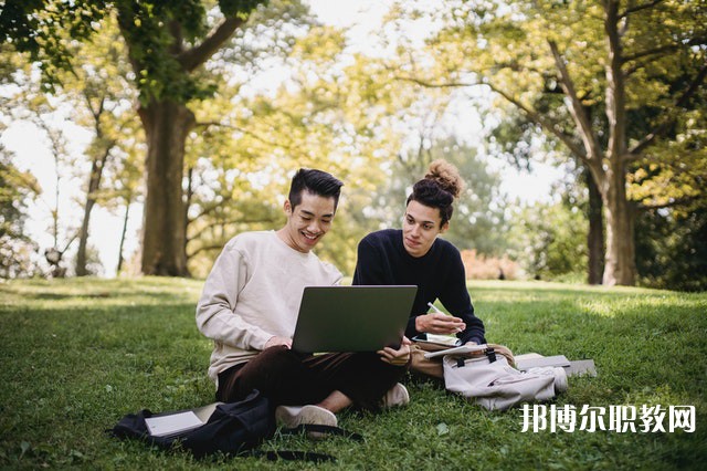 山東哪里的中專學校能讀機械加工技術專業(yè)