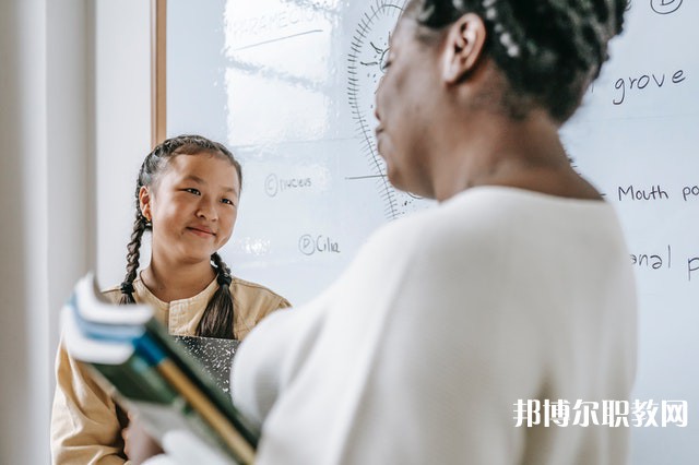 河南哪里的中職學校能讀形象設計專業(yè)